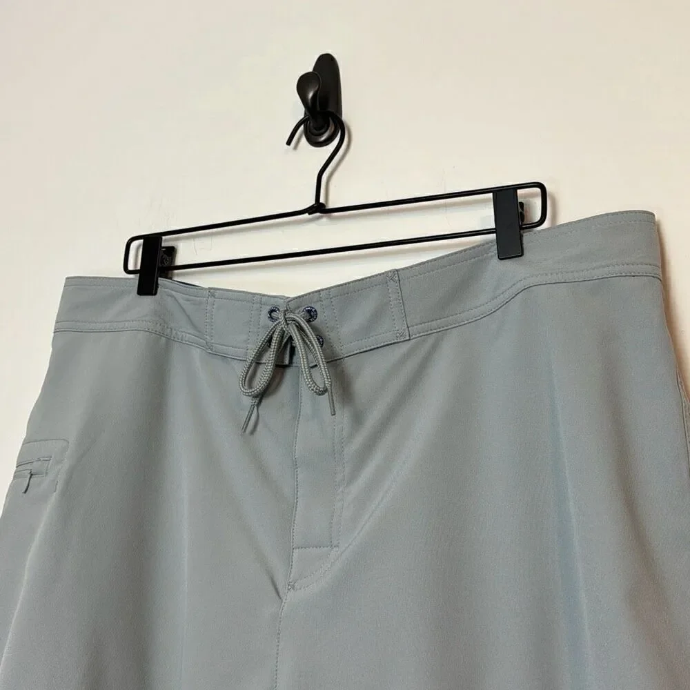 Vineyard Vines Solid Stretch Board Shorts 38 NWT